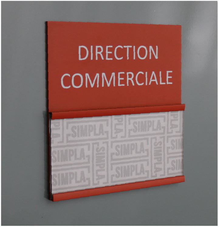 plaque de porte simpla IDL profil aluminium plaque plastique transparente texte fixe et peinture au choix